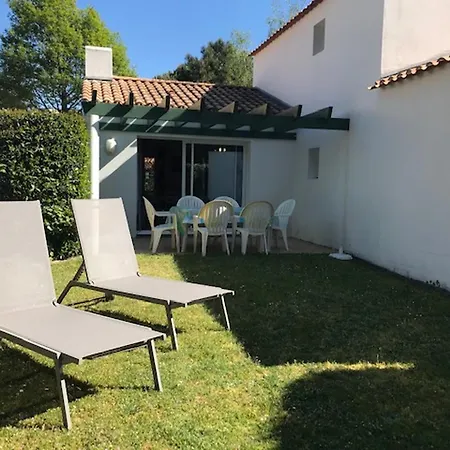 Spacieuse Maison à Jean De Monts Proche Forêt Avec Terrasse, 3 Et Parking Privé - Fr-1-323-524 Saint-Jean-de-Monts